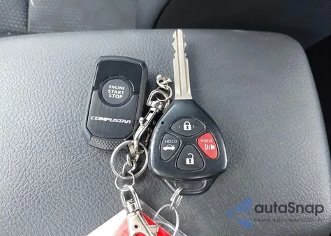 2010 Toyota Corolla S из США, поврежденный, VIN 1NXBU4EE2AZ349658